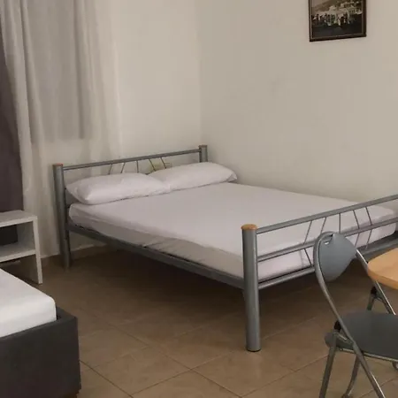 Tosi Apartment *
